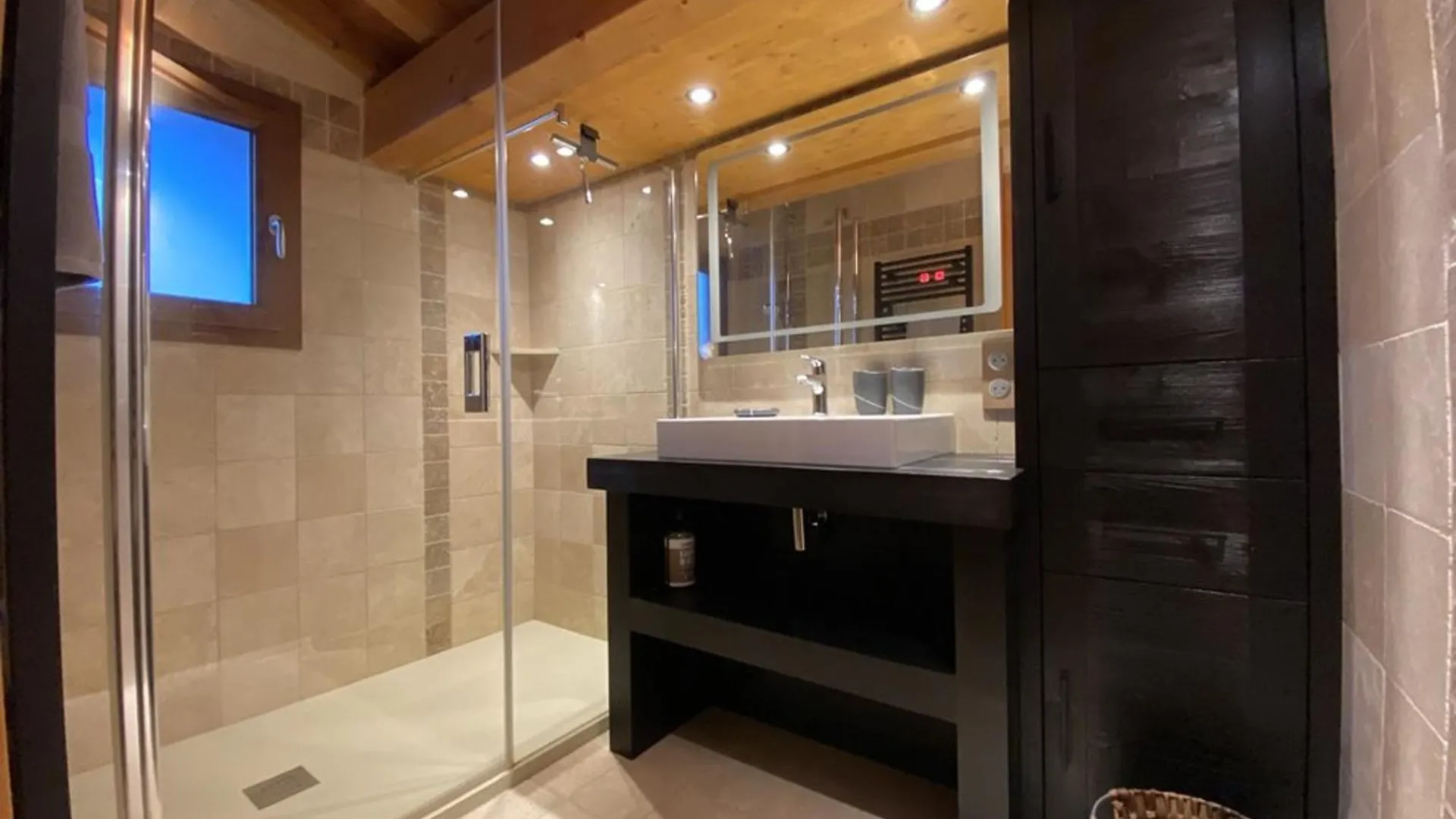 Confortable Chalet 12 Personnes Avec Wifi Et Parking, Pres Des Pistes - Fr-1-733-25 Crest-Voland 0*,